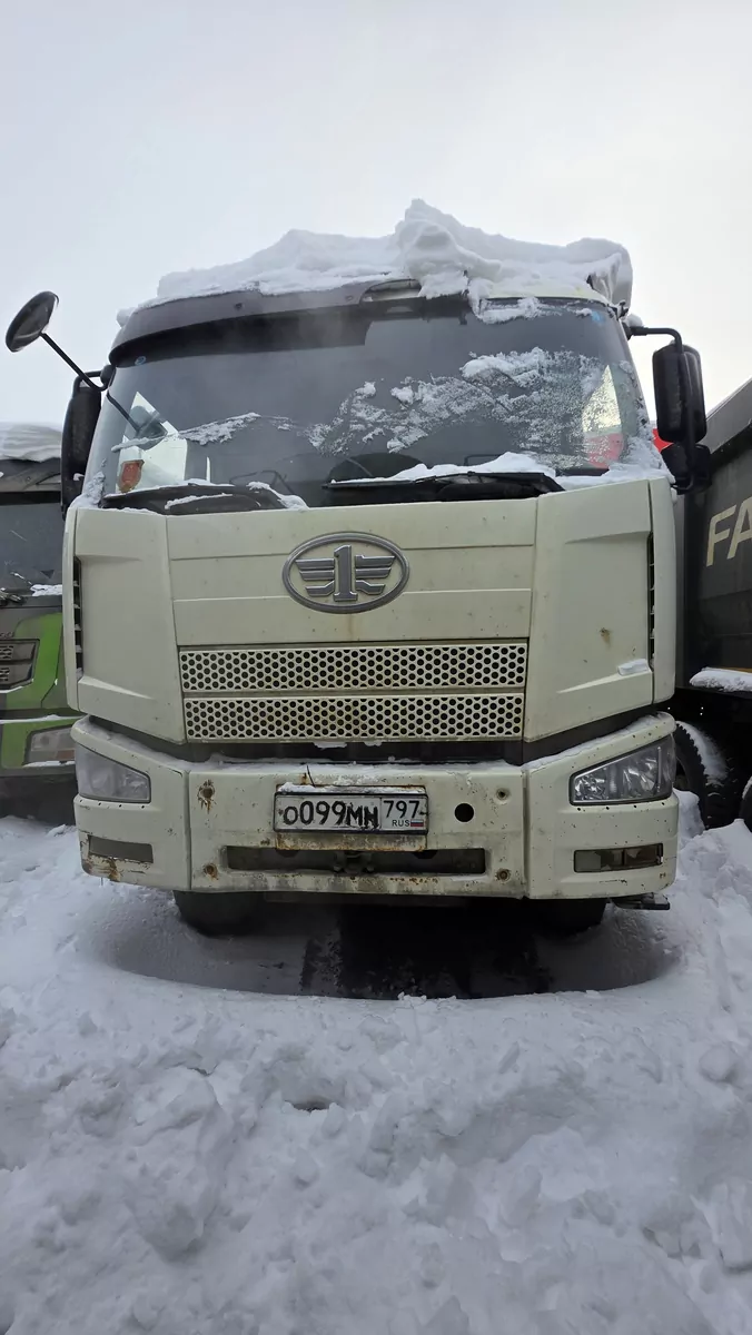 Автомастер 6589 на шасси FAW CA 3310 8x4 Самосвал