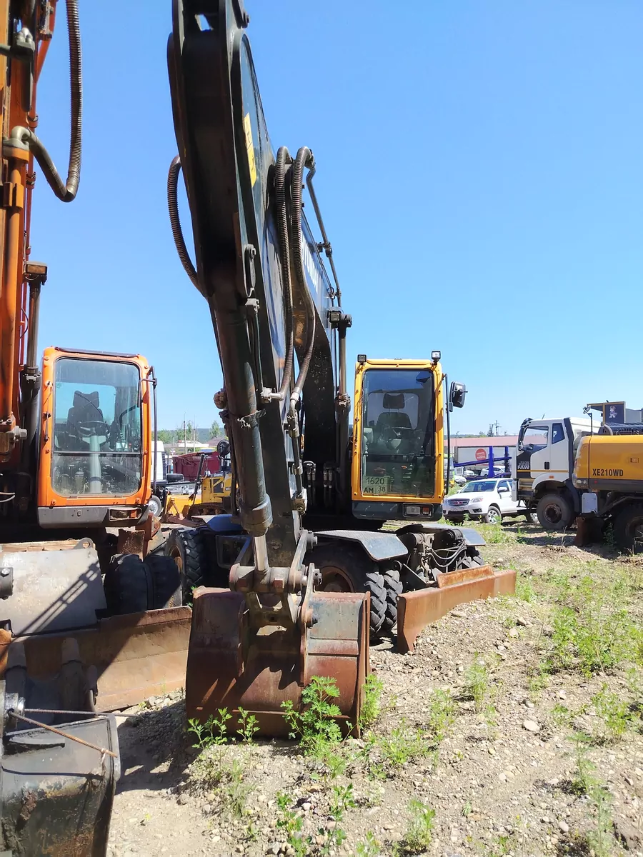 Hyundai R180W-9S Экскаватор колесный