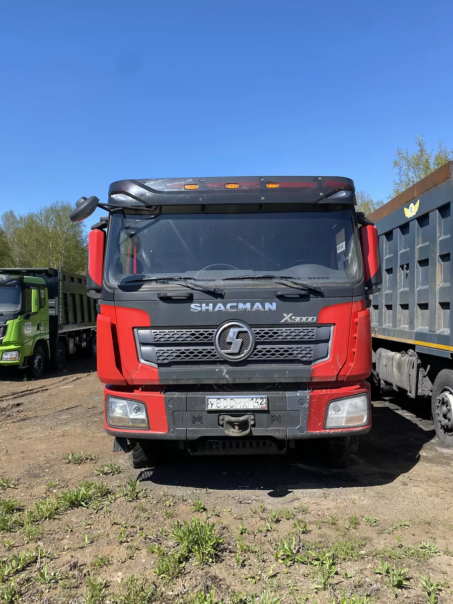 Shacman SX 8x4, самосвал