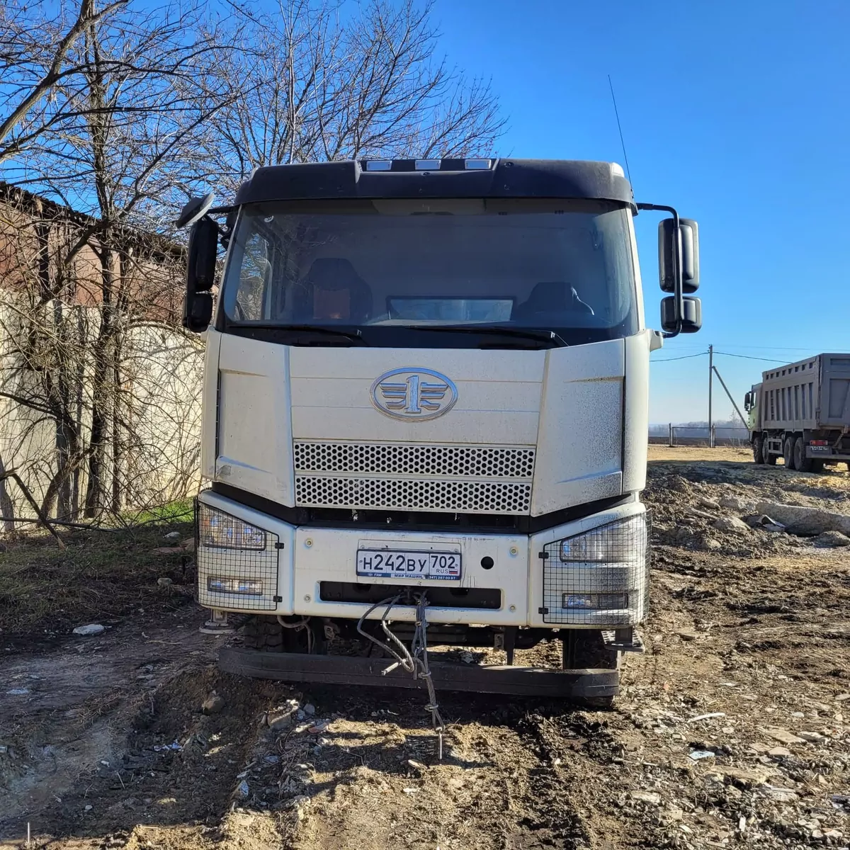 FAW J6 6x4 Самосвал