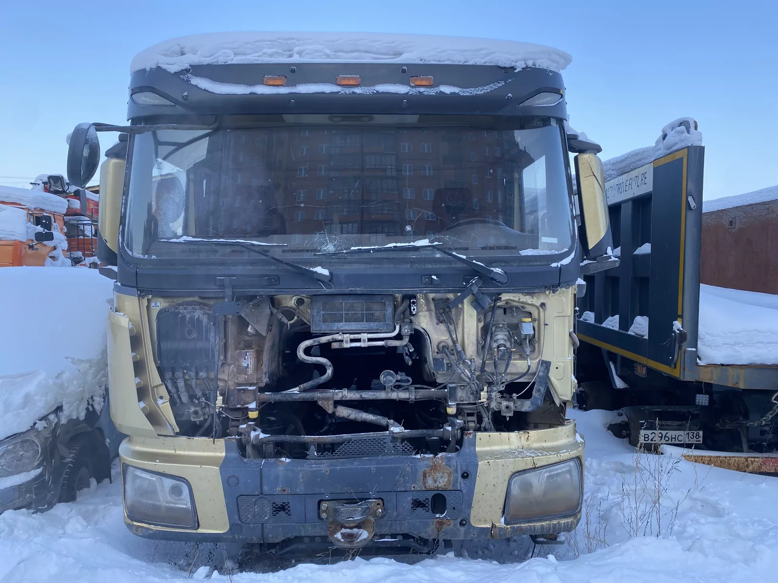 Shacman (Shaanxi) SX 8x4 Самосвал