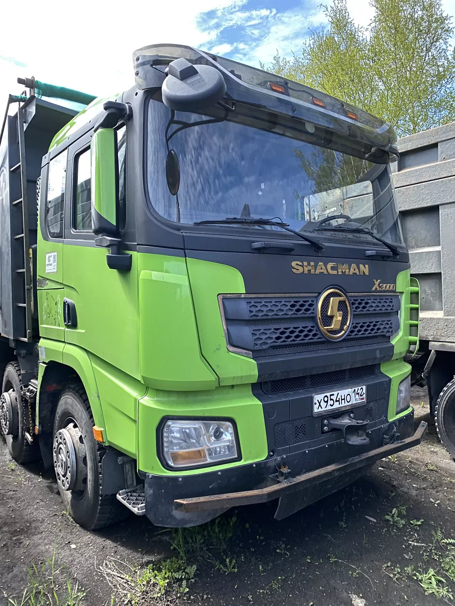 Shacman SX 8x4 Самосвал