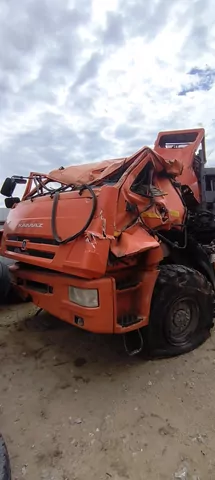 СПМ 7323 на шасси КамАЗ 43502 4x4, буровая установка