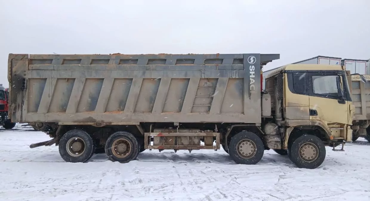 Shacman (Shaanxi) SX33186V366 8x4 Самосвал