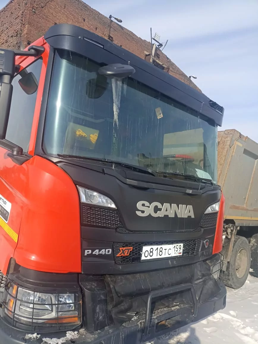 Scania P 8x4 Самосвал