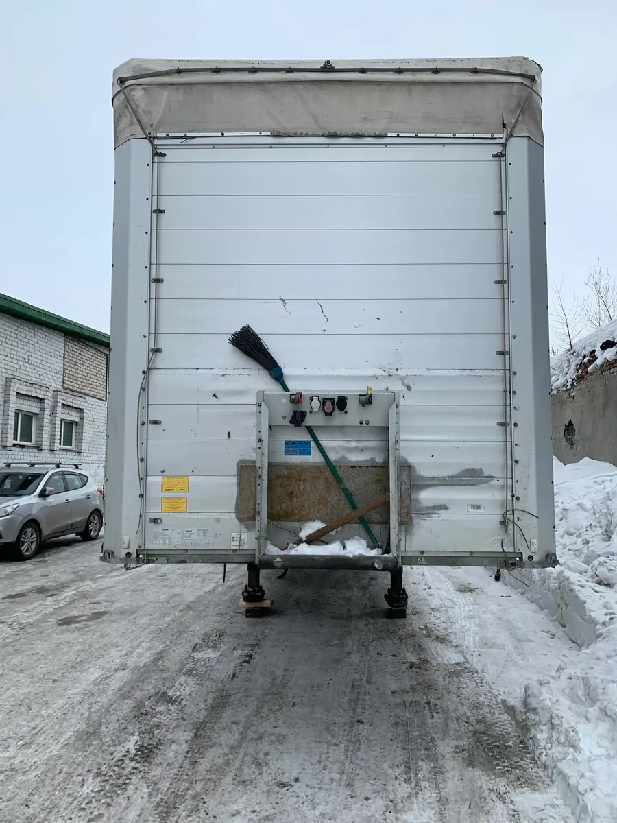 Schmitz Cargobull SCB S3T Полуприцеп шторный