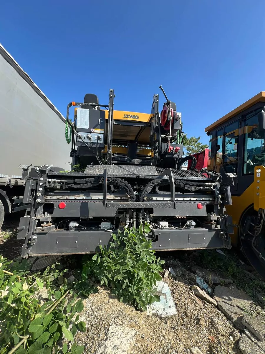 XCMG RP603 Асфальтоукладчик