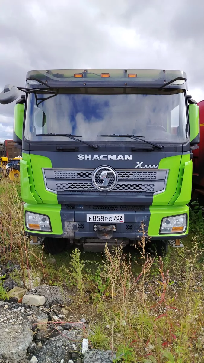 Shacman SX 8x4 Самосвал