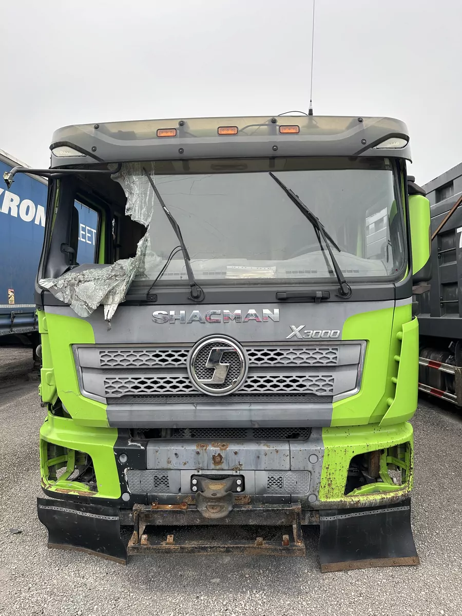 Shacman SX 8x4 Самосвал