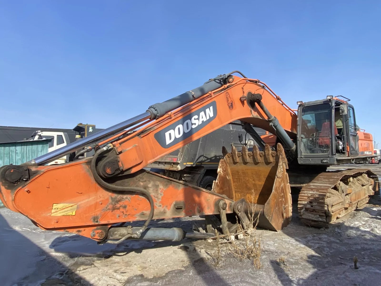 Doosan DX480 Экскаватор