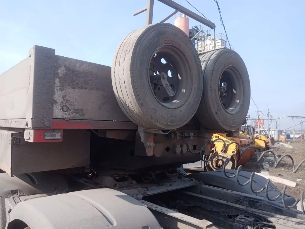 Спецприцеп 9942 Полуприцеп тяжеловоз 4 оси