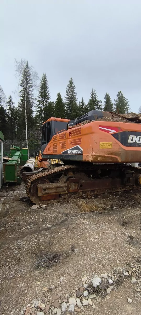 Doosan DX490 Экскаватор