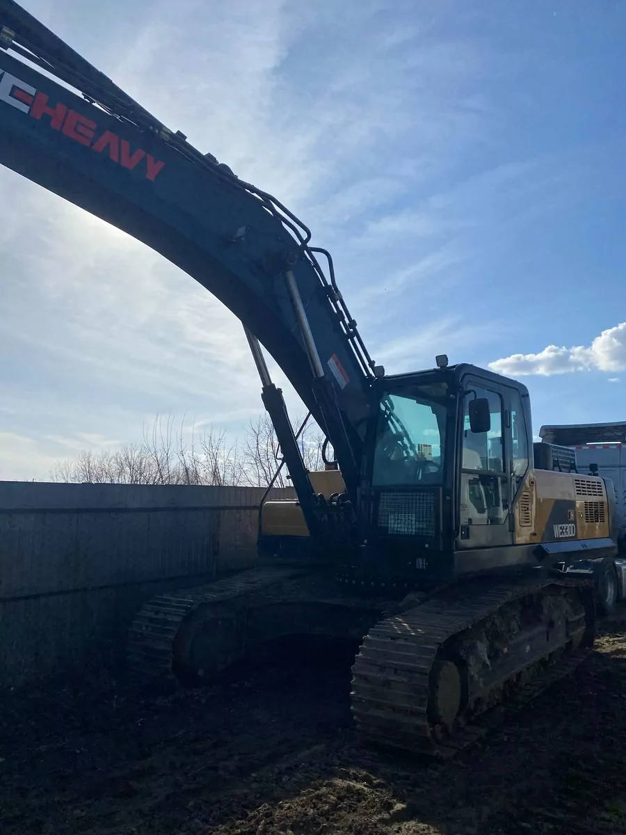 WEHEAVY WE330D Экскаватор